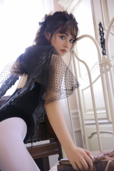 《贝拉》